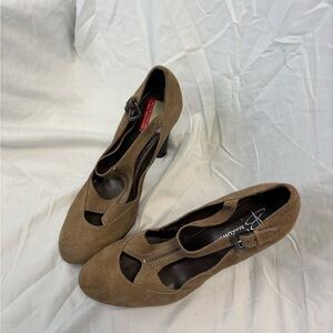 B. Makowsky Tan Suede Heels with Buckle